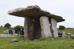 Poulnabrone Magalithic Tomb, Dolmen