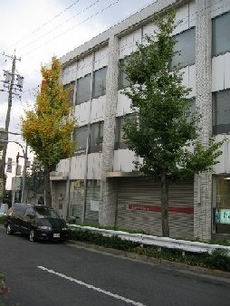 �O�ω��C�O�@�S�ʃJ�[�e���E�H�[�����ł�