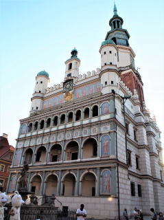 ポズナン市庁舎　ルネッサンス建築の傑作