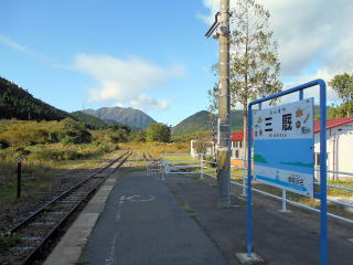 津軽線の終着駅、三厩。最果ての地という風情を感じさせてくれる駅である。