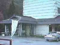 ���h������