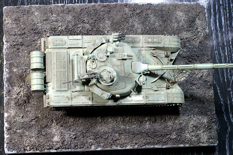 1/35 T-72B ZVEZDA ズベズダ