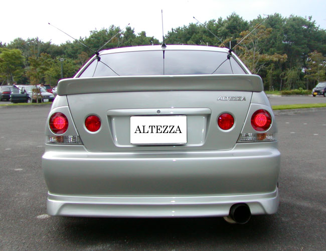 �A���e�b�c�@�P�X