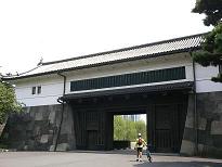 内桜田門