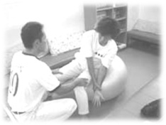 バランスボールを使ったPNFコンディショニング